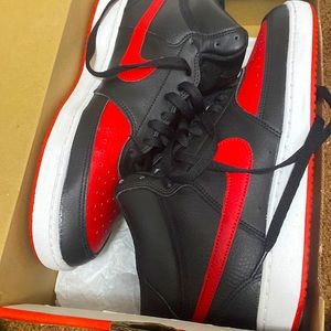 Doesn’t fit tried on once clean